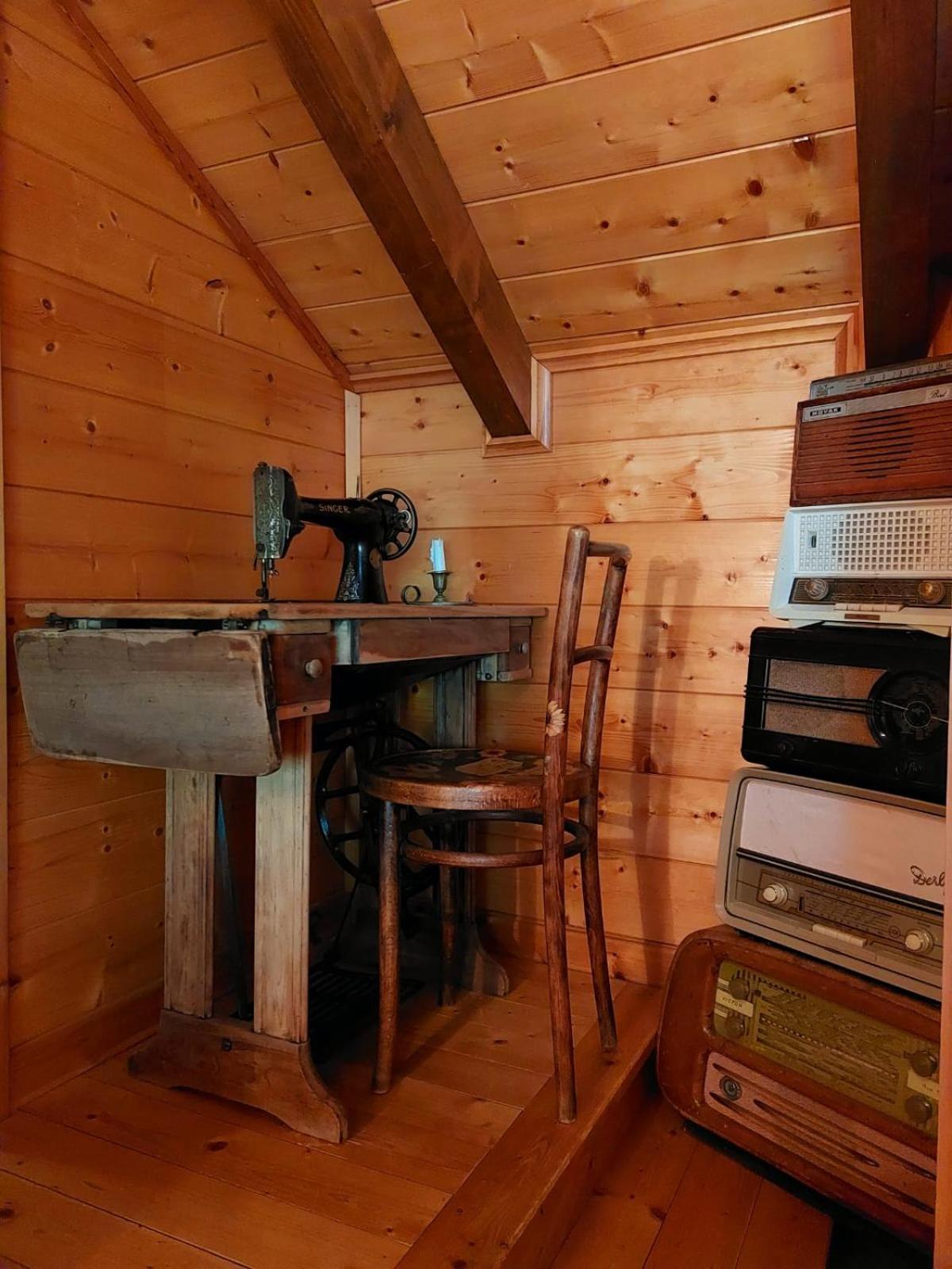 "Chalet Dei Fiori" Room & Apartment Bedretto Kültér fotó